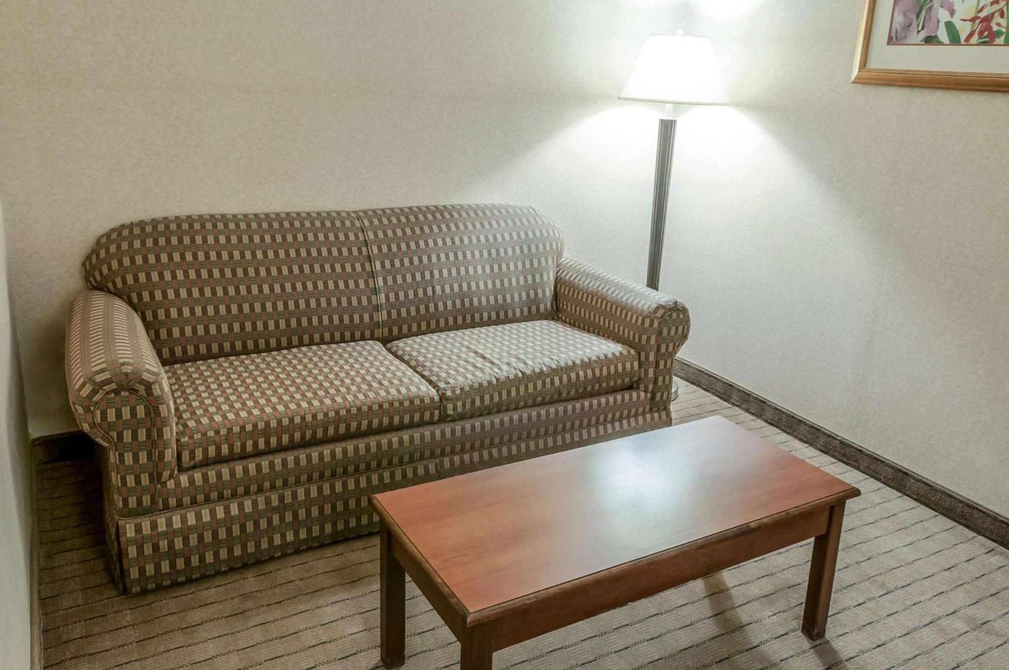 Quality Inn & Suites Grants - I-40 Exteriér fotografie